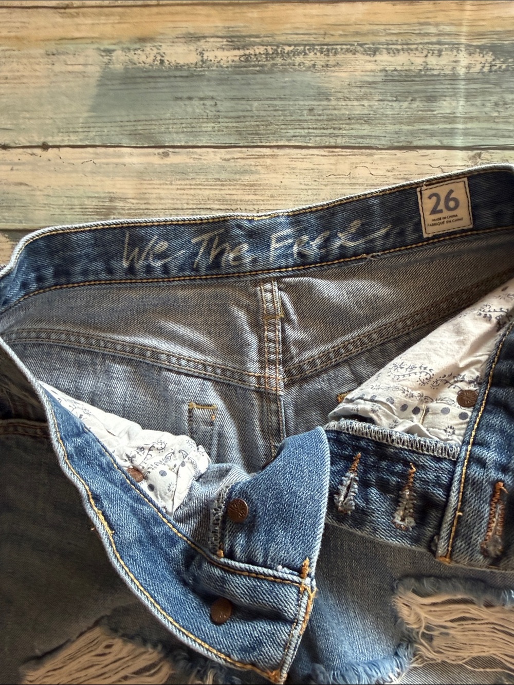 Free People We The Free Now Or Never Denim Shorts Size 26 - Picture 6 of 6
